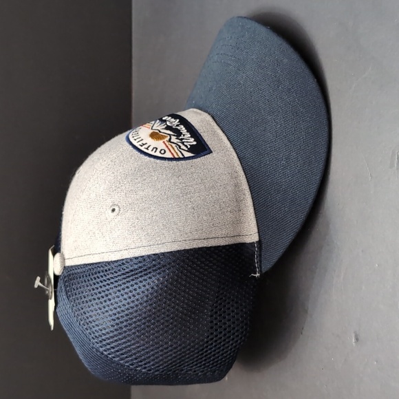 NWT,Wind River Outfitters Men's Blue/Gray Mesh, Snapback Trucker Hat,O/S. - Picture 4 of 9